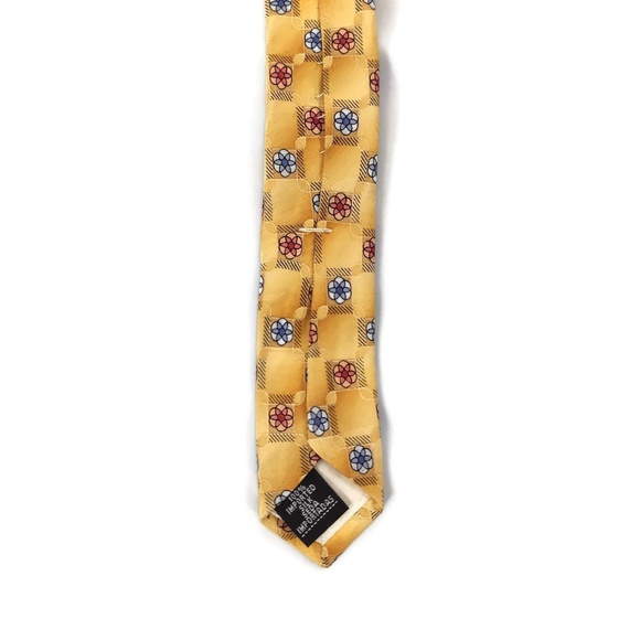 Arrow‎ Mens Necktie Tie Yellow Red Blue Accents Geometric 61" Long - Picture 8 of 8